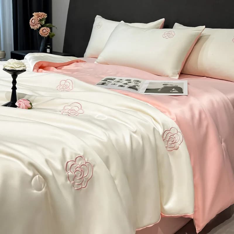 Lce Silk Xia Liang Quilt Bed Four-piece Light Luxury Premium Summer Single Sheet Summer Quilt Kit