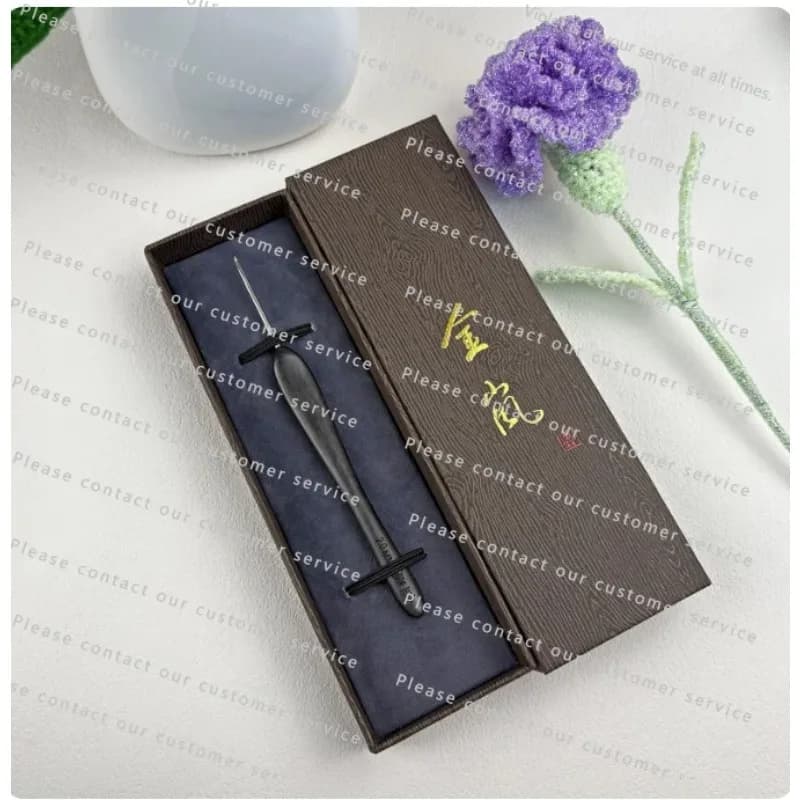 1PCS Ebony Handle Crochet Hook, Stainless Steel Crochet Tool, Smooth Gliding for Comfortable Weaving and Travel Hand Craft Use