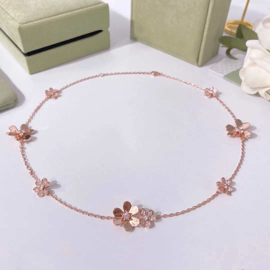 2026 Trendy Micro Pave Rhinestone Clover Six-Petal Flower Clavicle Necklace Elegant Luxury Pendant Jewelry For Women