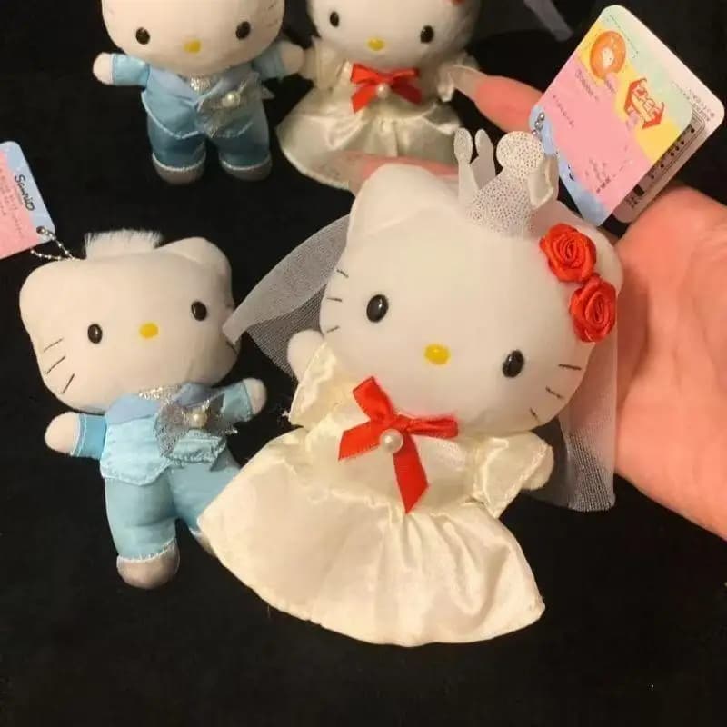 Portachiavi Peluche Kawaii Hello Kitty Daniel, Ciondolo Creativo a Forma di Cartone Animato, Accessorio per Coppie, Regalo per Amici e Matrimoni