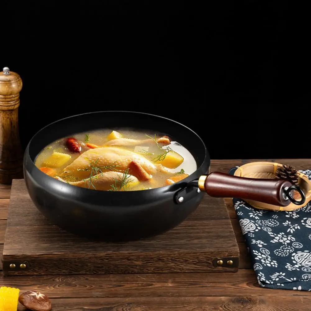 Wok tradizionale padella in ferro non patinata Wok tradizionale in ghisa con coperchio manico in legno spatola antiaderente per gas per friggere