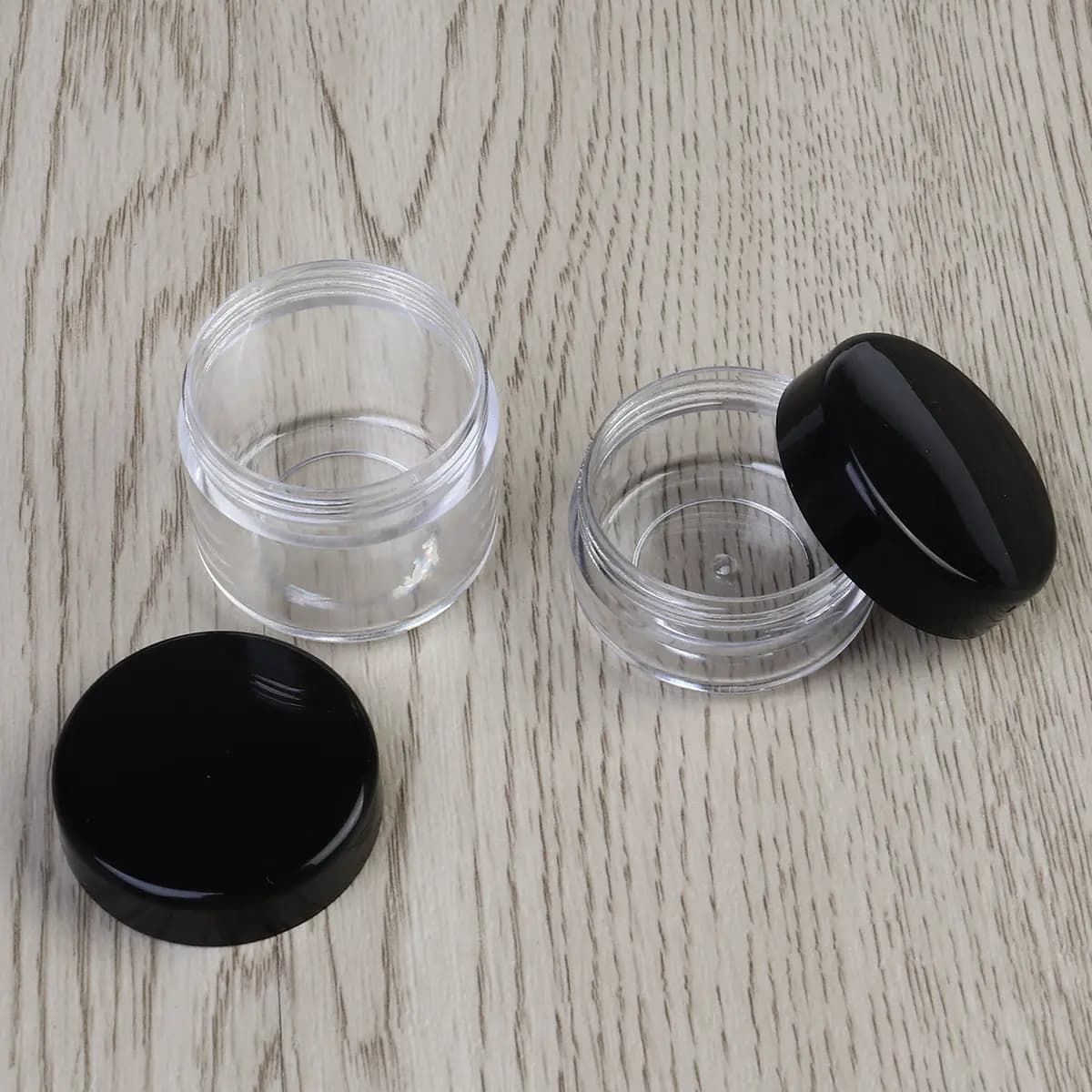 Set di 6 Vasetti Trasparenti per Campioni con Coperchio Nero, Contenitori Vuoti in Plastica da 10g, 15g, 20g per Ombretto, Crema, Balsamo Labbra, Ideali per Viaggio