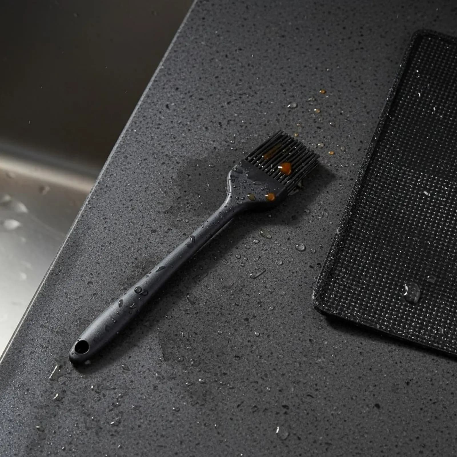 Non-Stick Grill Mat Easy to Clean BBQ Mat Nonstick Grill Sheet Dishwasher Safe Outdoor Cooking Gear PFOAPFOA-Exempt for Barbecue