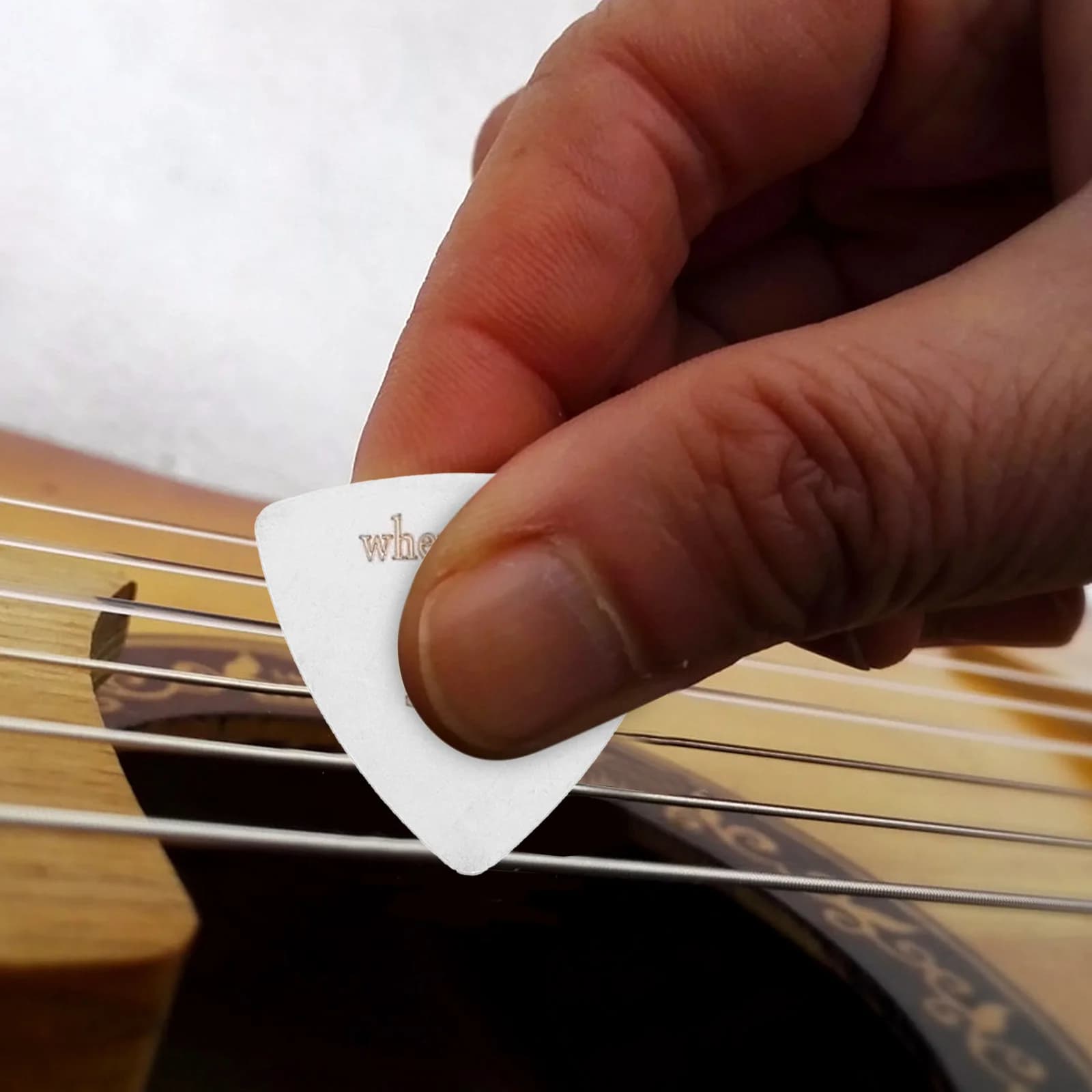 Plettri per chitarra da 3 pezzi Piccole e robuste per prestazioni di pratica Plettri per chitarra elettrica Accessori per basso Ukulele Plettro per ukulele