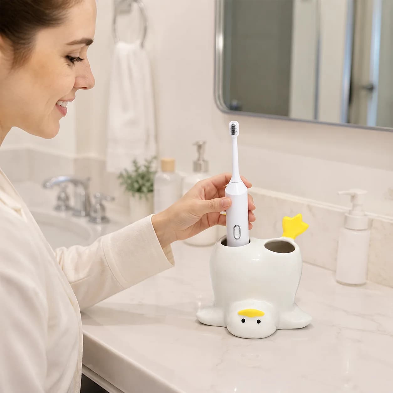 Bathroom Countertop Toothbrush Holder Inverted Drain Stand Universal ABS Organizer for Washbasin Daily Storage Durable