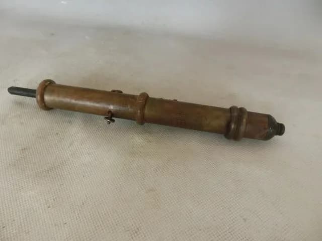 Chinese ancient cold weapons Hidden weapon arrow worked concealed in a sleeve