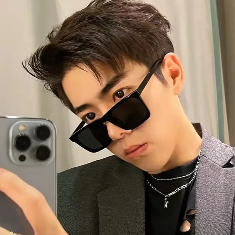 New Square Same Sunglasses Male Street Shot Sunglasses Driving Glasses Korean Version Of Large Square Sunshade Mirror 200000297