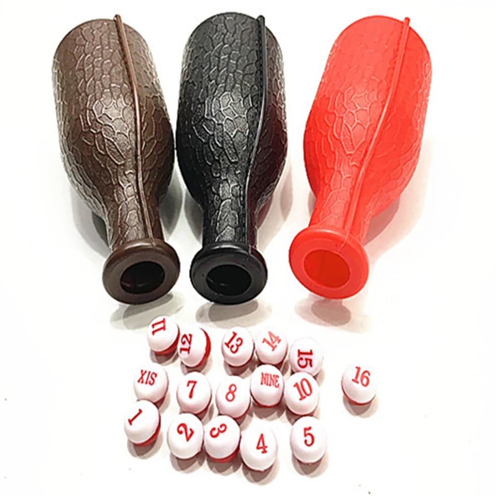 Gioco di biliardo Kelly Pool Shaker Bottle biliardo Hall dadi Ball Room intrattenimento con Set Standard di 16 palline numerate Tally