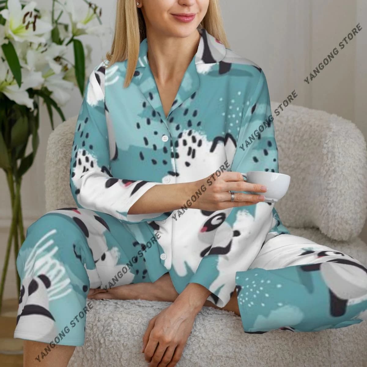 Pantaloni a maniche lunghe primaverili e autunnali Pigiama Set di abbigliamento da casa Simpatico panda scandinavo da donna con bordo allentato