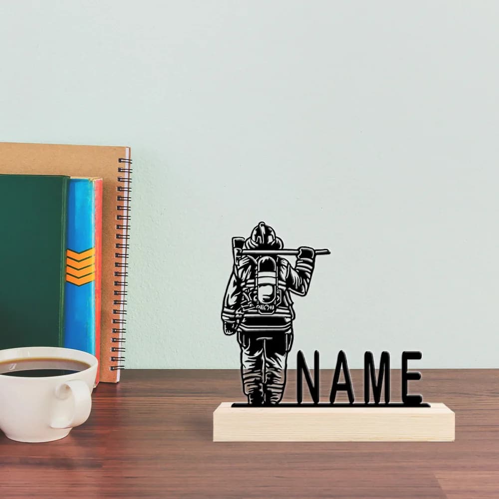 1pc Personalized Metal Artwork Customizable Name With Wooden Base Bar Decoration, Holiday Gifts