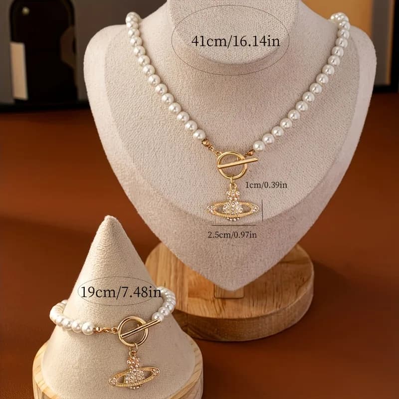 Collana con Chiusura OT e Perle Finte, Ciondolo Floreale con Strass, Elegante Girocollo per Donne