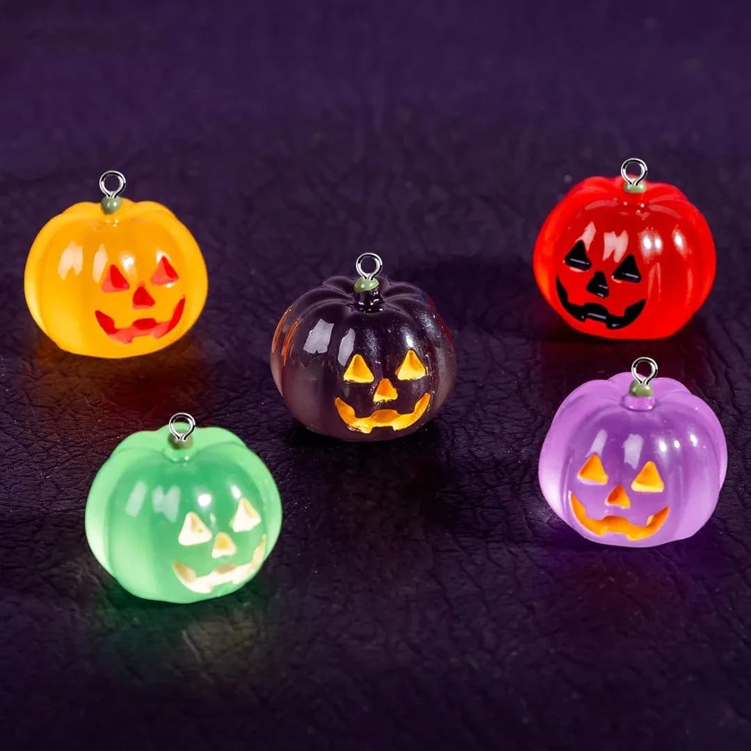 5Pcs Kawaii Luminous Pumpkin Resin Charms Halloween Holiday Pendants For DIY Earring Necklace Keychain Jewelry Decor Supplies