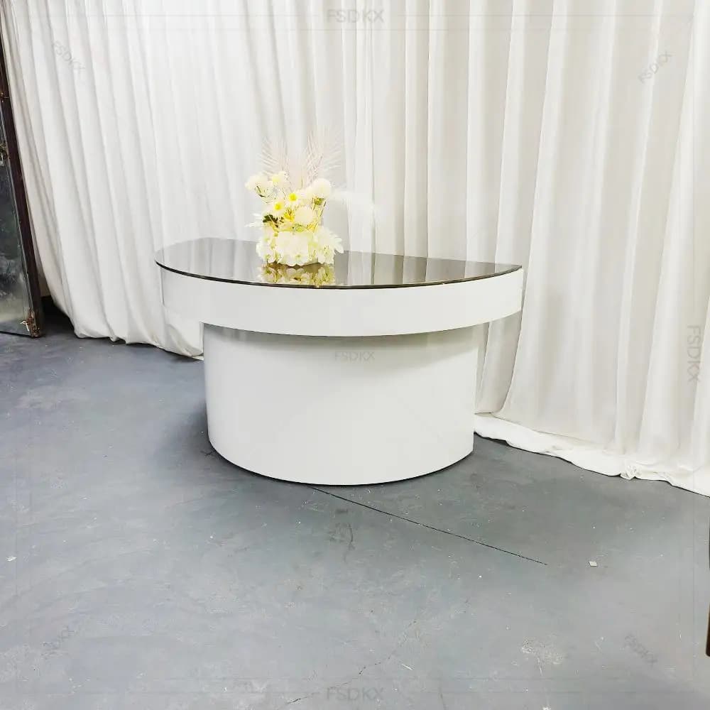 Mobili Tavolo da pranzo rotondo in acciaio inossidabile con gambe dorate in vetro moderno di lusso temperato bianco