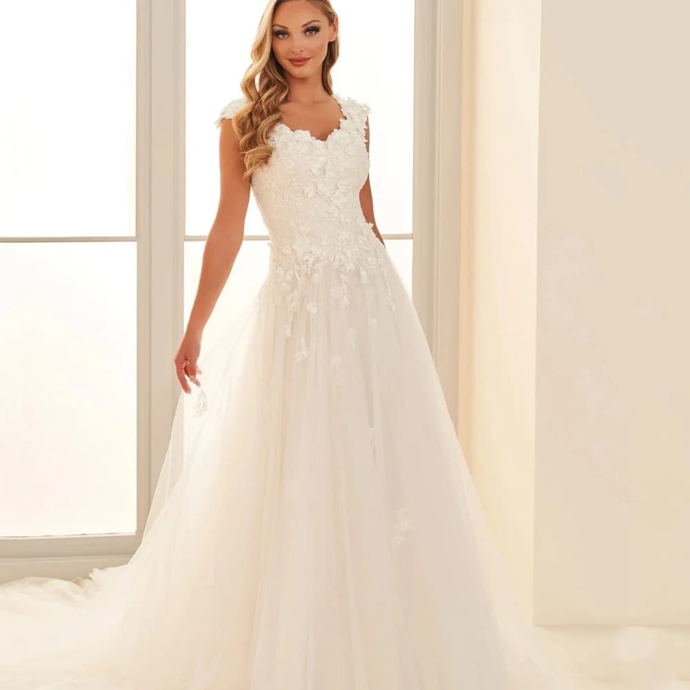 Abiti da sposa personalizzati Abiti da sposa eleganti in pizzo classico con scollo a V Manica ad aletta Una linea Abito da sposa Applique vestido de novia
