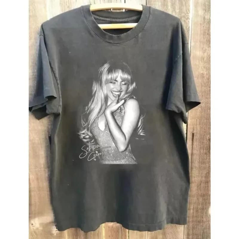 Men's and women's T-shirts short sleeved shirts, unisex tops, Sabrina Carpenter T-shirts, unisex retro 90s Sabrina Tour T-shirts