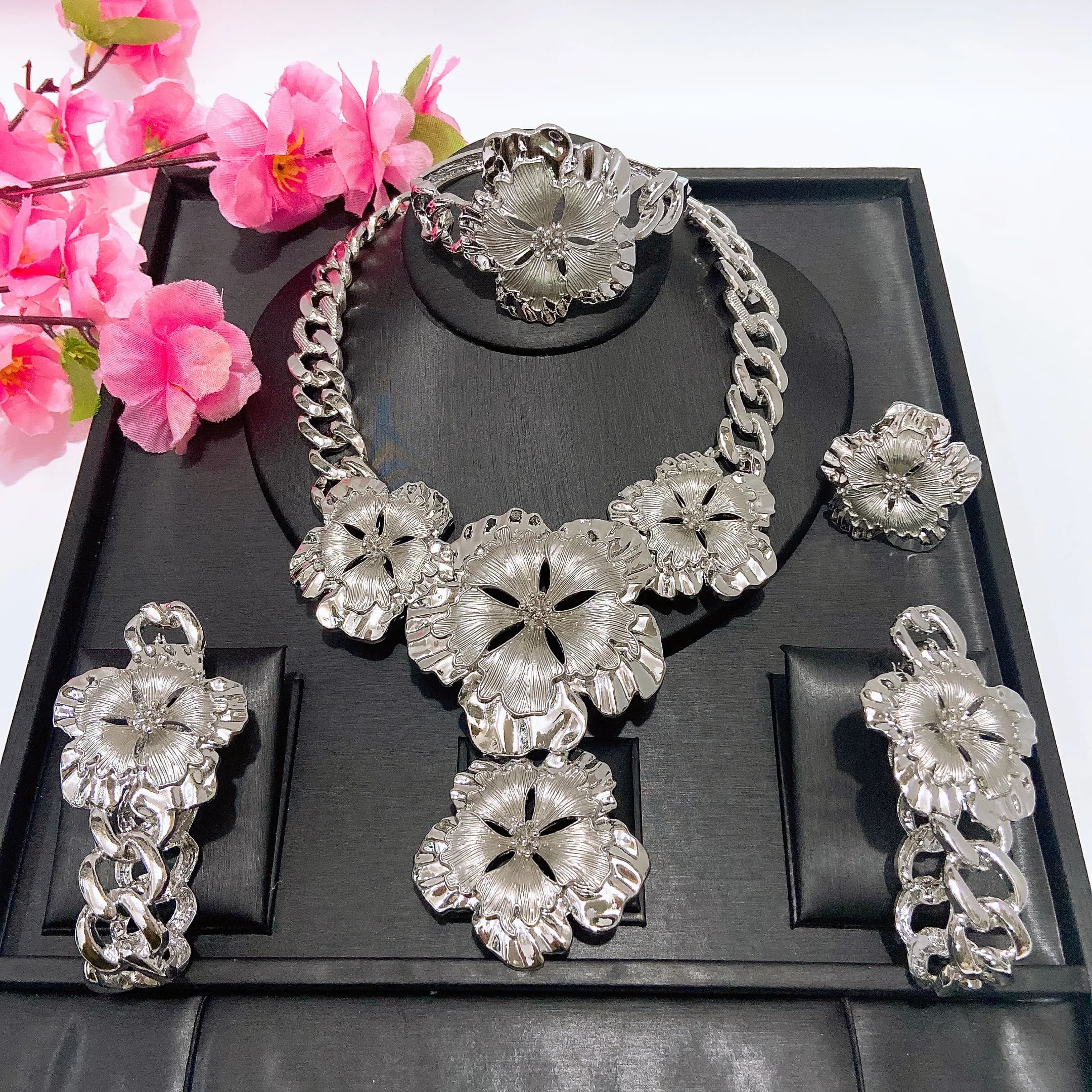 Luxury Gold Plated Big Flower Jewelry Set Chunky Curb Chain Necklace Earrings Bracelet Ring Statement Floral Accessory Wedding