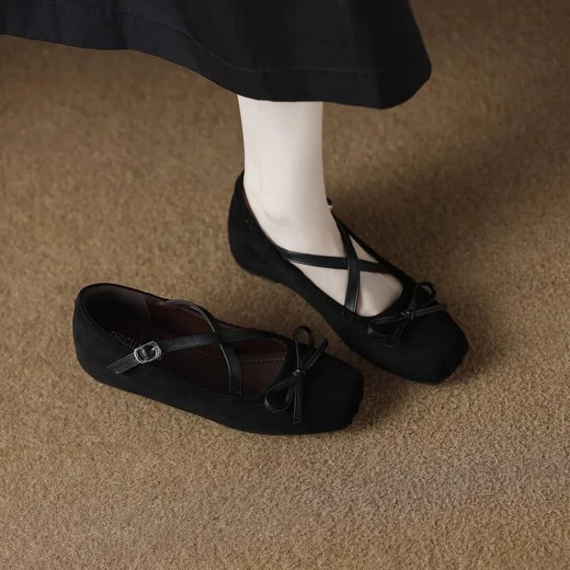 Women's Mary Jane Flats Criss-Cross Strap Ballet Flats Bowknot Square Toe Dress Shoes Vintage Casual Walking Shoes for Ladies
