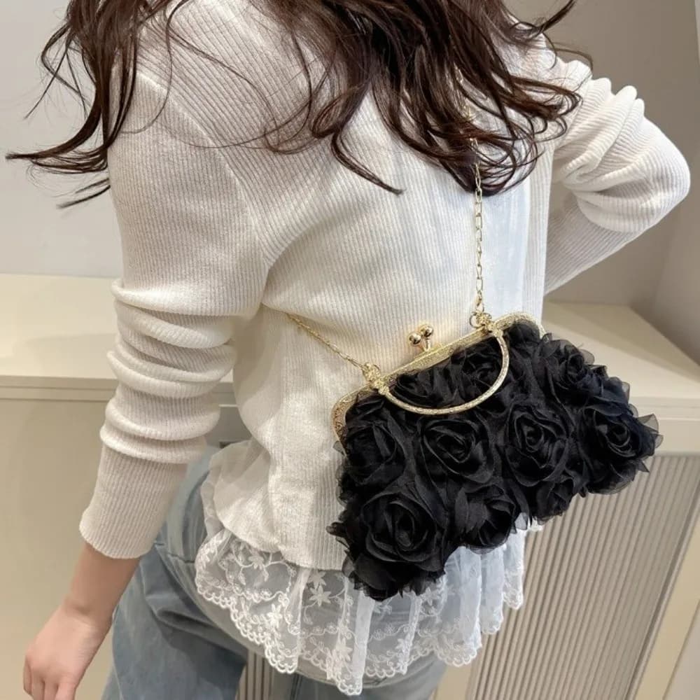 Borsa da banchetto da sera in chiffon di lusso con catena Borsa a tracolla con chiusura a bacio 3D Borsa a tracolla portatile con fiore Ragazza