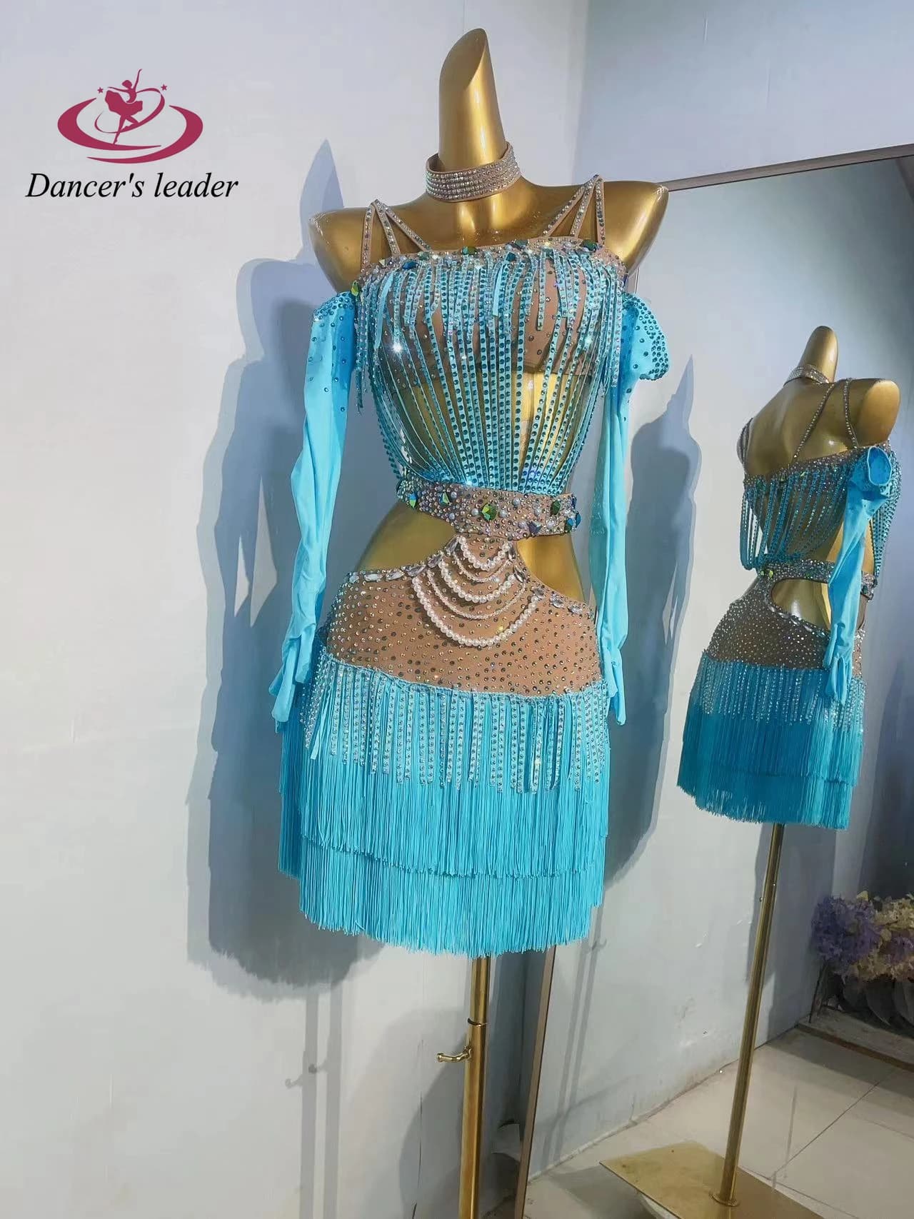 Abito da ballo latino da competizione da donna, personalizzato di alta gamma, con gonna a pendolo traforata con nappe, per esibizioni di Cha-Cha, con strass