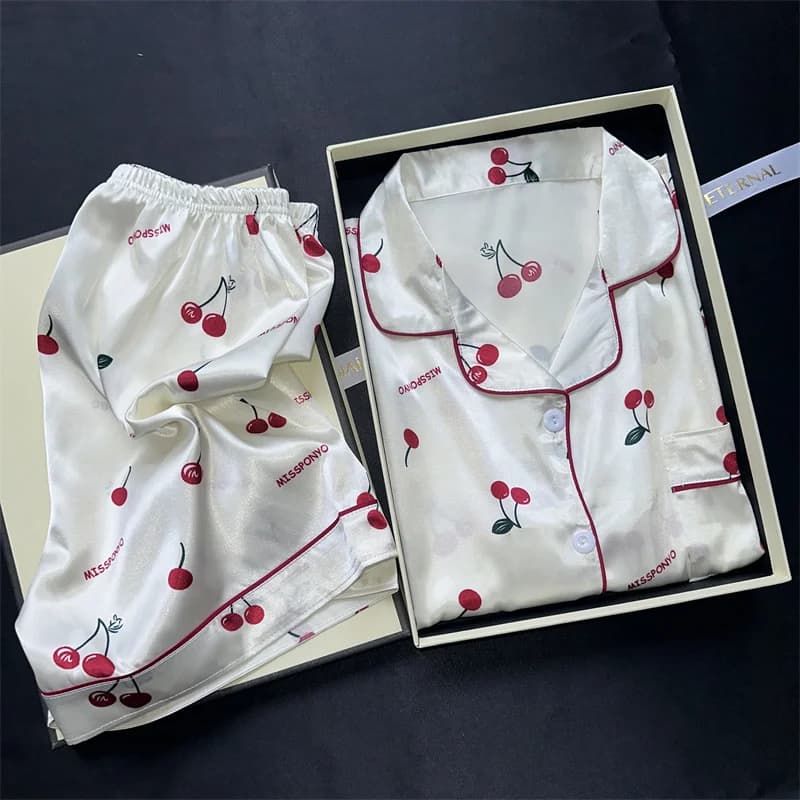 Silk pyjamas with cherry print for women Short sleeve summer shirt and shorts Night garments in two pieces Night garments for the house