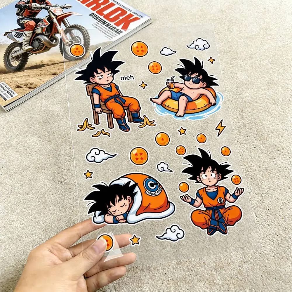 Adesivi Riflettenti DRAGON BALL GOKU per Moto, Decalcomanie Impermeabili in Vinile per Casco, Serbatoio e Bici
