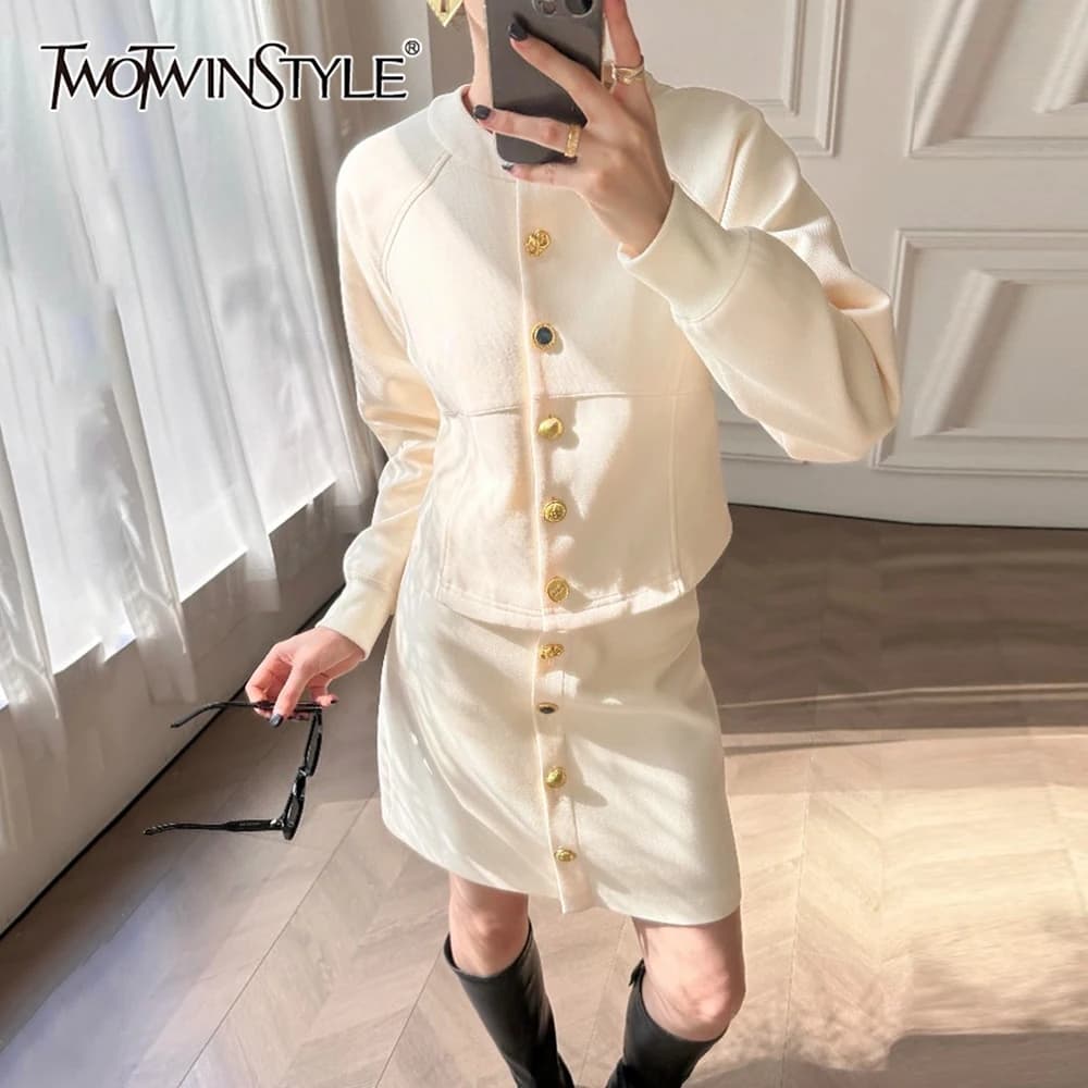 TWOTWINSTYLE Solido Impiombato Monopetto Set A Due Pezzi Femminile O Collo Giacca A Maniche Lunghe Casual Gonna da Donna Set Autunno Nuovo