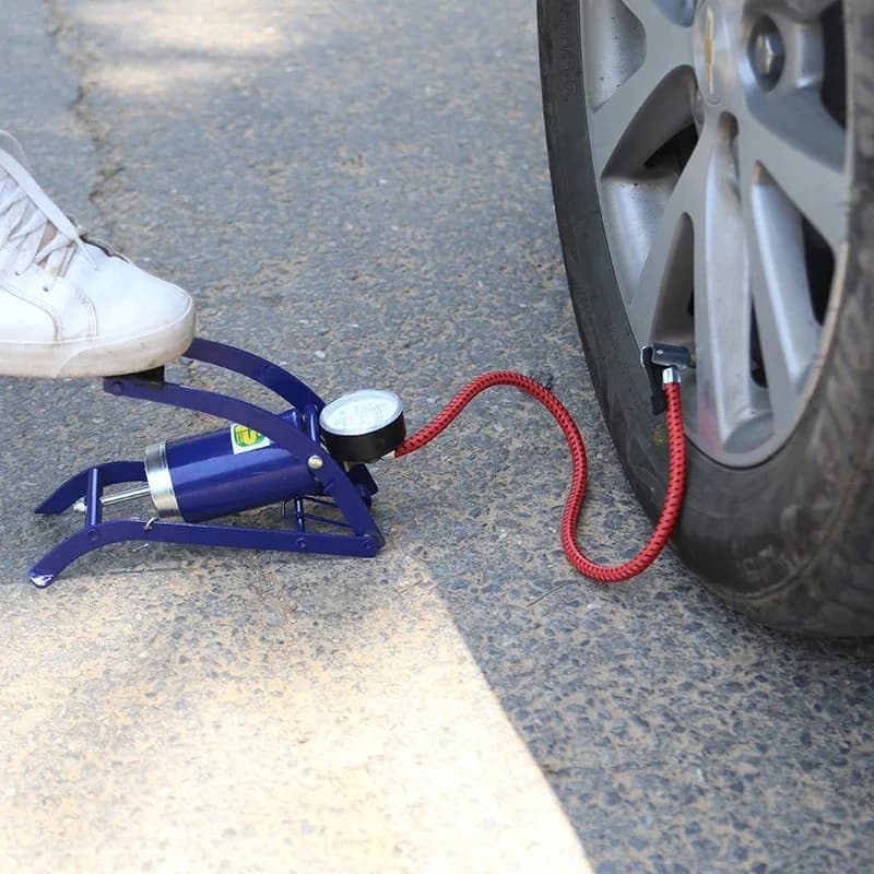 Pompa d'aria per bicicletta con manometro Valvola per pompa d'aria per mountain bike da strada portatile a pedale per bicicletta elettrica per moto