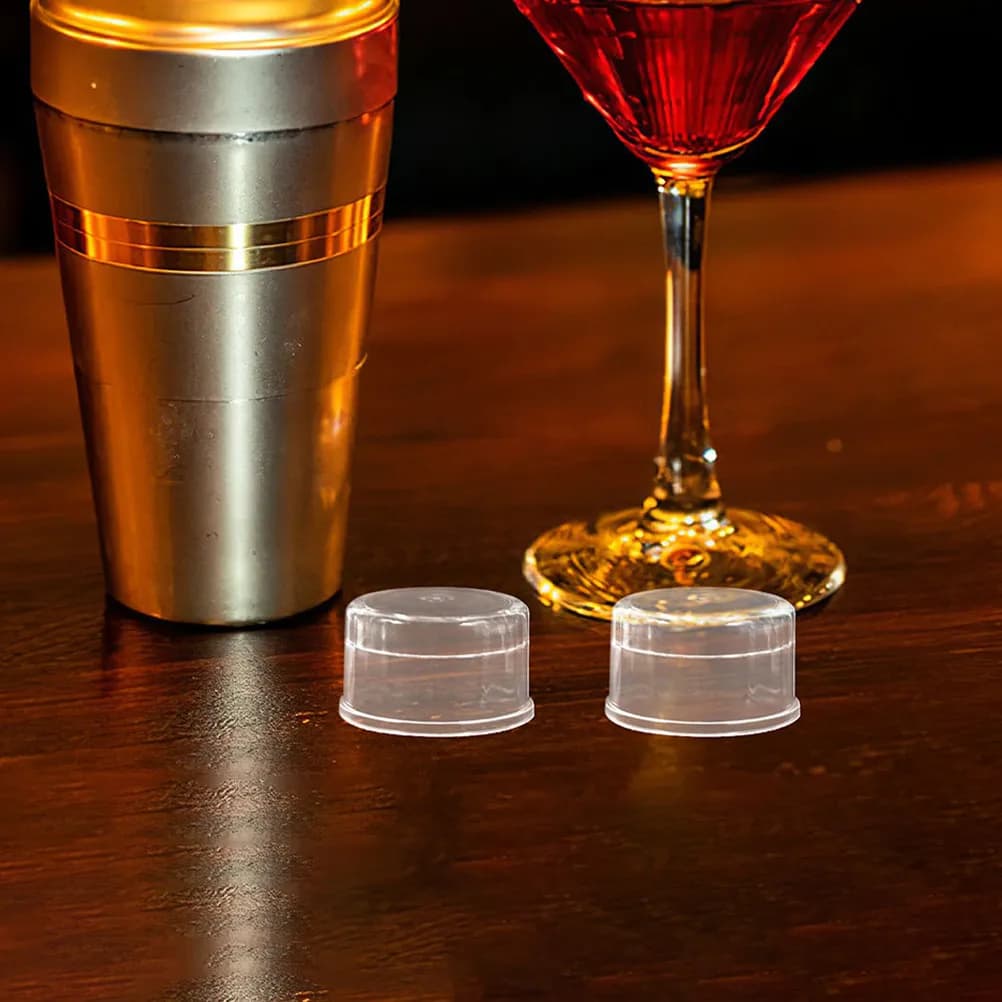 8Pcs Shaker Lids Set Spillproof Plastic Caps Replacement for Cocktail Shaker Bubble Tea Juice Mason Jar Mixing Cups