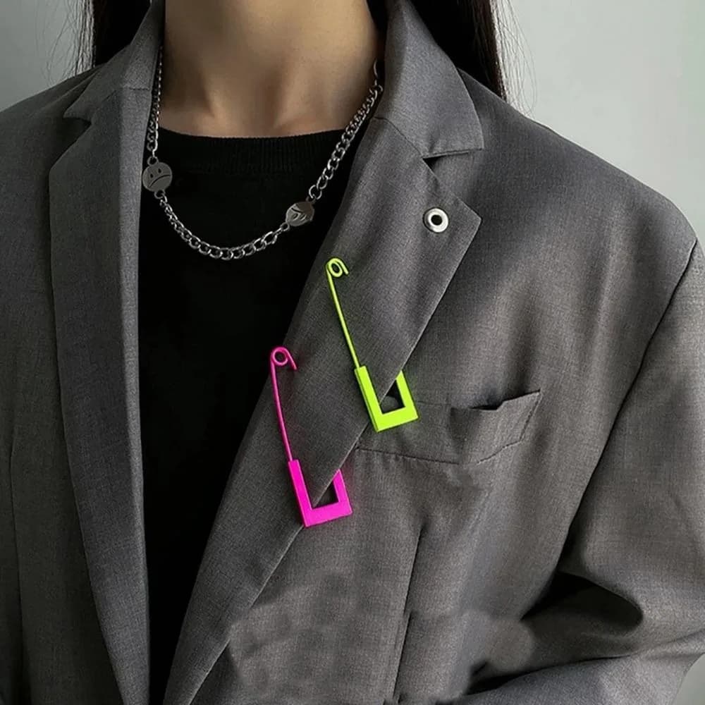 Retro fluorescente Pin corpetto fatto a mano abbigliamento donna spille borsa sciarpa cappello accessori maglione decorativo