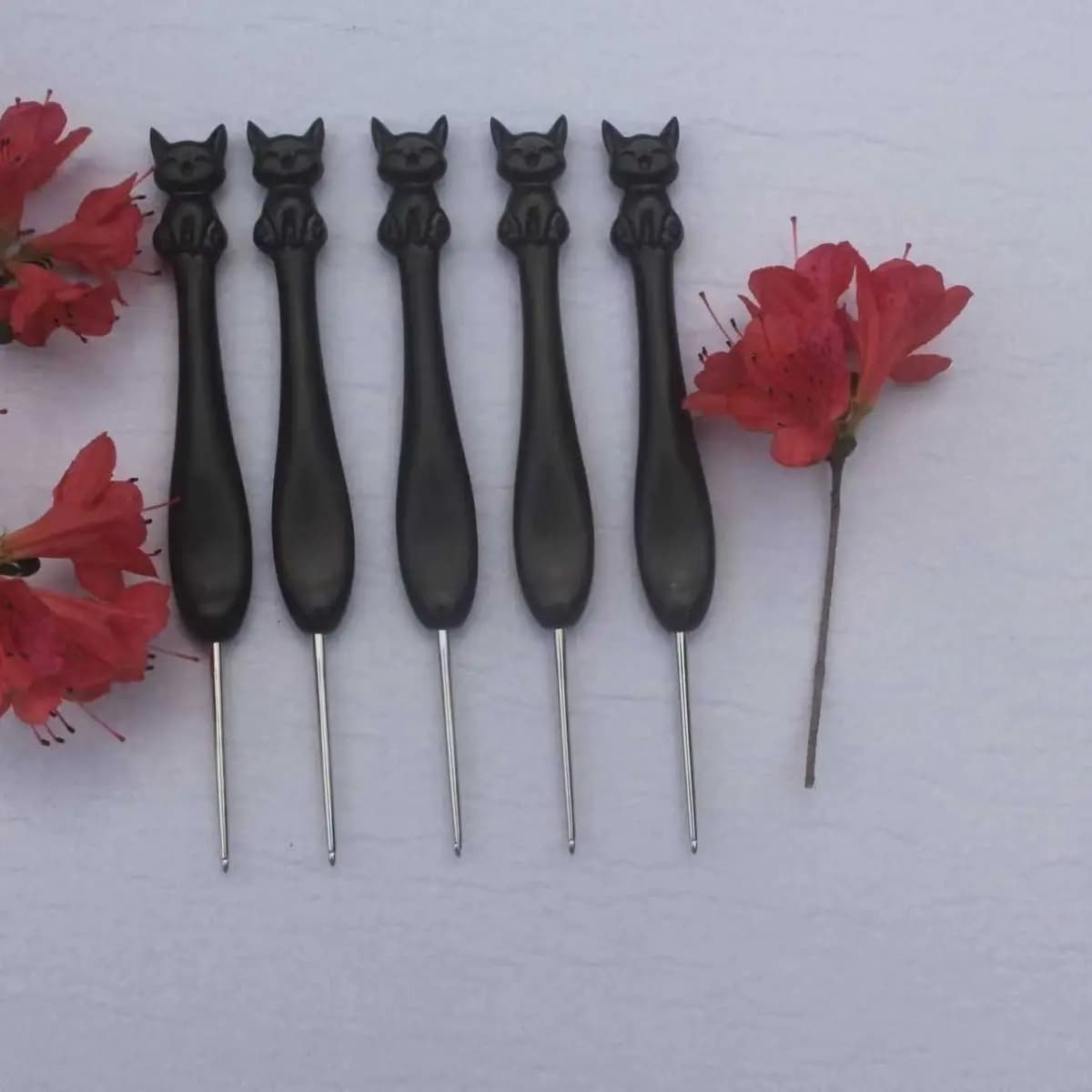 Manico in legno di sandalo nero Uncinetto in acciaio inossidabile Testa all'uncinetto Maglione per maglieria Aghi Strumento per cucire fai-da-te