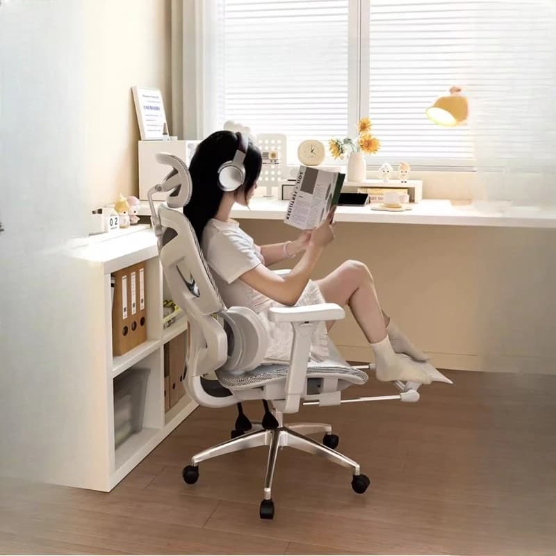 Sedia da scrivania economica Sedia ergonomica per computer Mobili da ufficio Poltrona di design Sedie Sedie da gioco Chaise Bureau per adulti Gamer