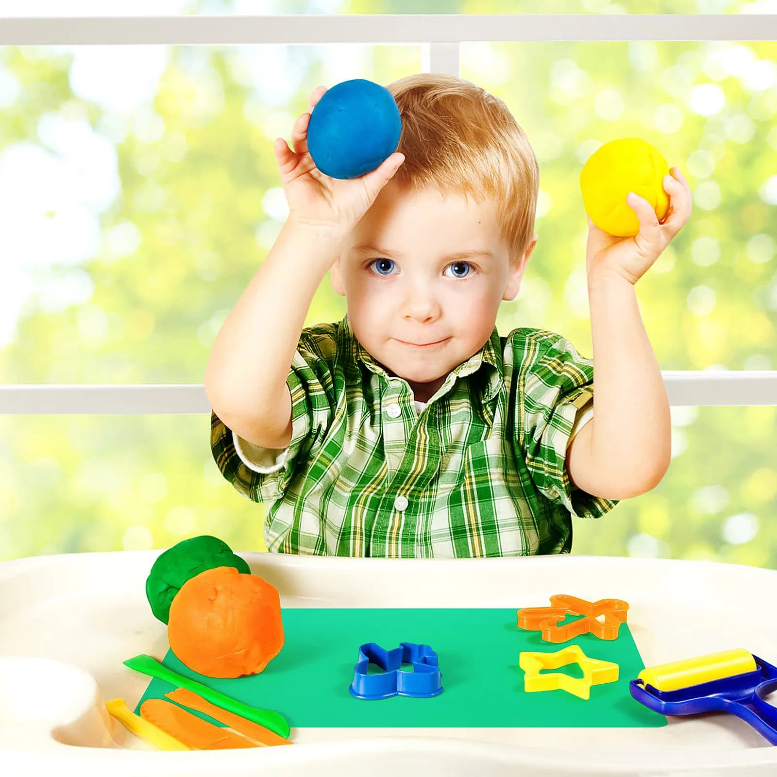 Set di 4 Tappetini Creativi con Base in Plastica Resistente per Modellare l'Argilla e la Pasta, Protezione per Tavolo per Creazioni Artistiche Divertenti