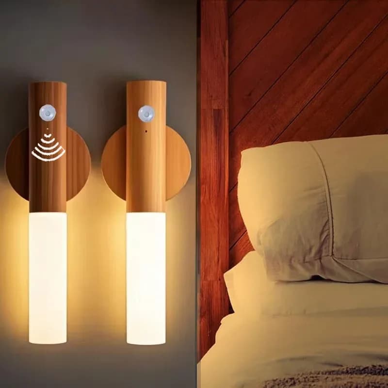 Sensore di movimento intelligente Luce notturna Lampada da parete in legno a LED ricaricabile Luce d'atmosfera Design portatile per scale della camera da letto del corridoio