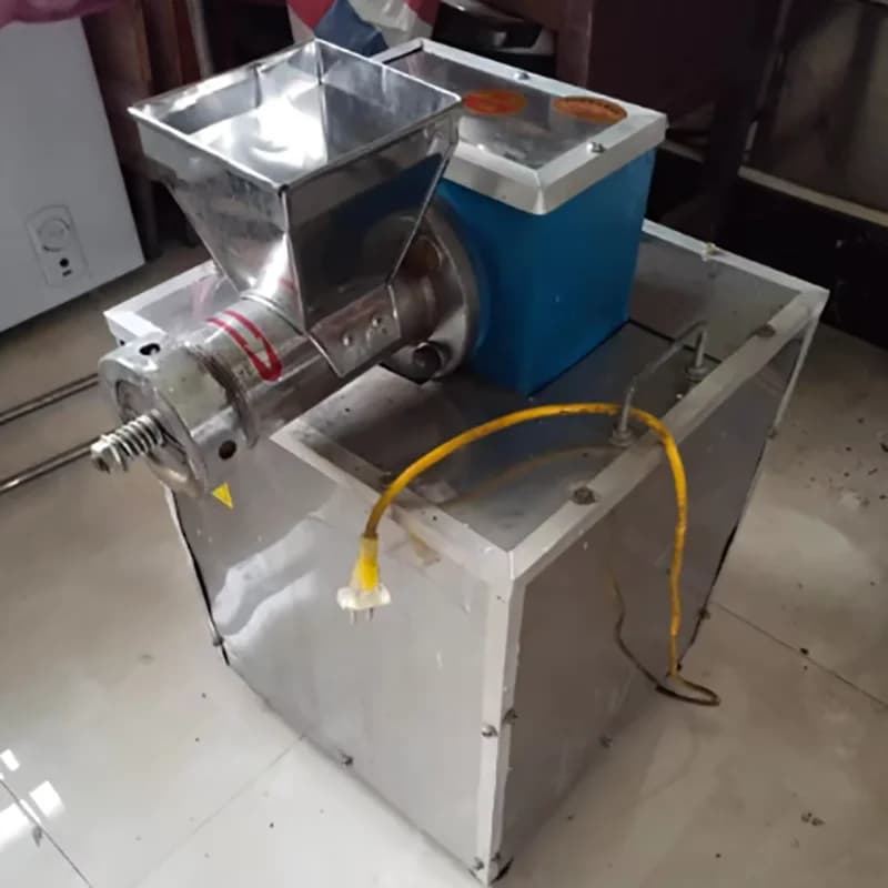 Fully Automatic Italian Pasta Manufacturing Machine with Motor & Gearbox CE Certified Pasta Extruder Food Processing Machinery