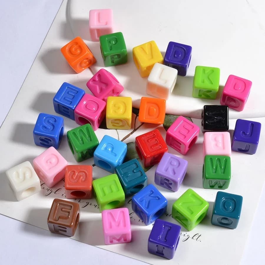 Fai da te 26 lettere inglesi perline stampo in silicone braccialetto intrecciato gioielli Atmosfera Regali decorativi Stampo in silicone cadente in resina di gesso