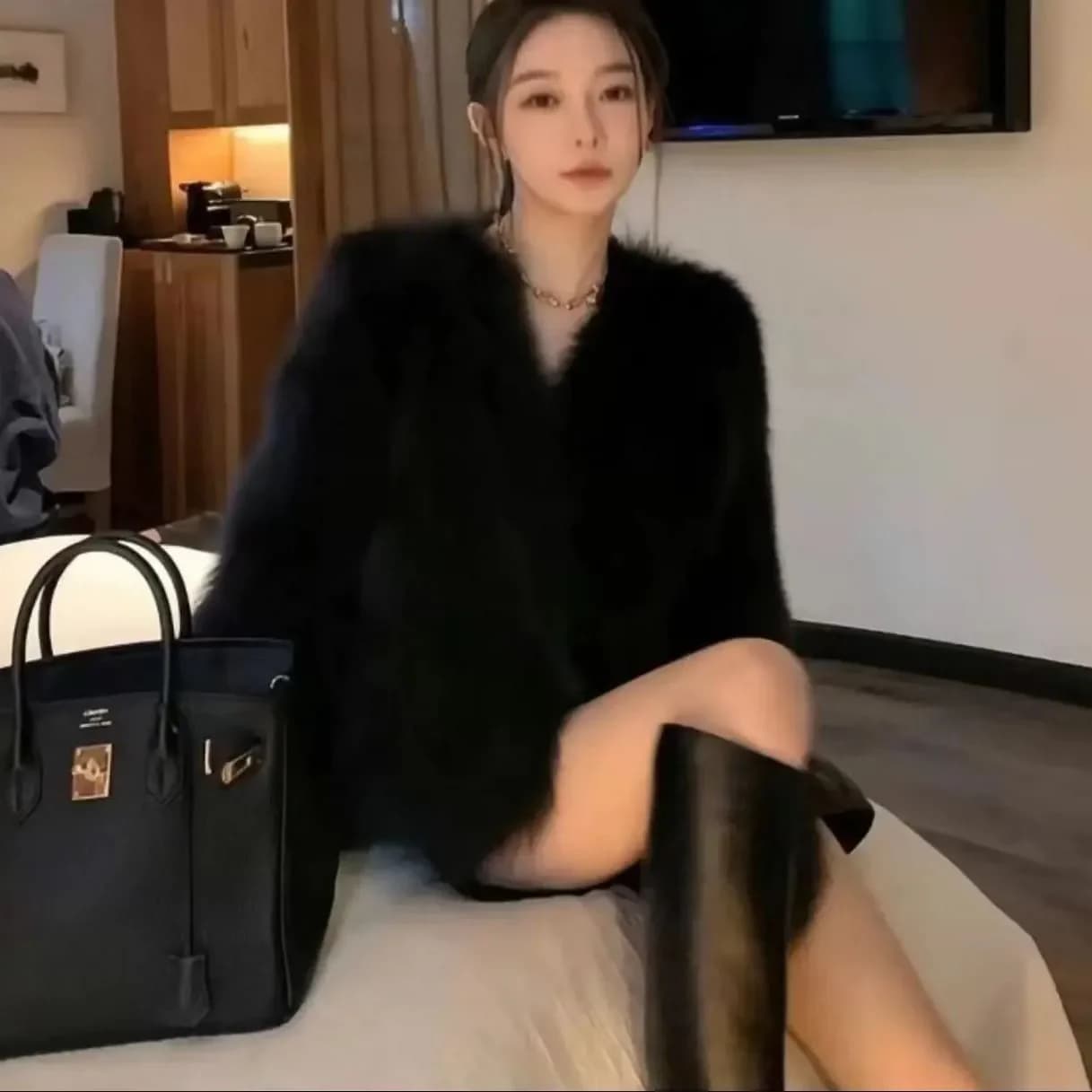 Elegante Giacca Corta in Pelliccia da Donna, Spessa, per Autunno Inverno, con Scollo a V, Calda, Stile Pendolare, in Pelle Integrata e...