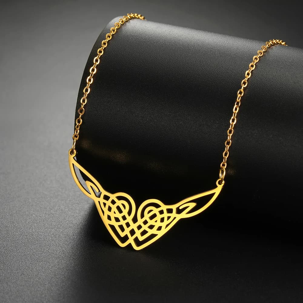 Dawapara Celtics Heart Knot Necklace Religious Good Luck Amulet Norse Irish Symbol Stainless Steel Jewelry