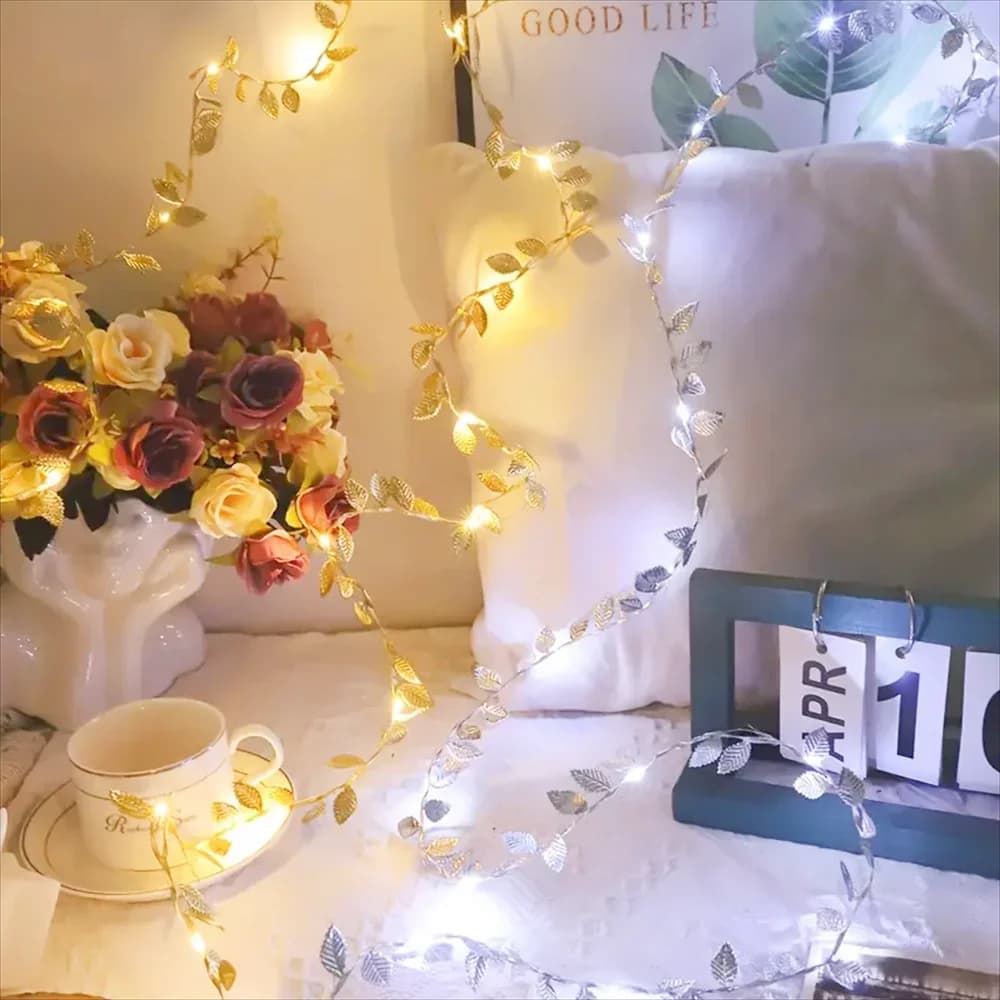 1PC 2M/5M/10M Golden Piccole Foglie Fata Luce Batteria Powerd Led Filo di Rame Luci Della Stringa Per La Cerimonia Nuziale Festa A Casa FAI DA TE decorazioni di Natale