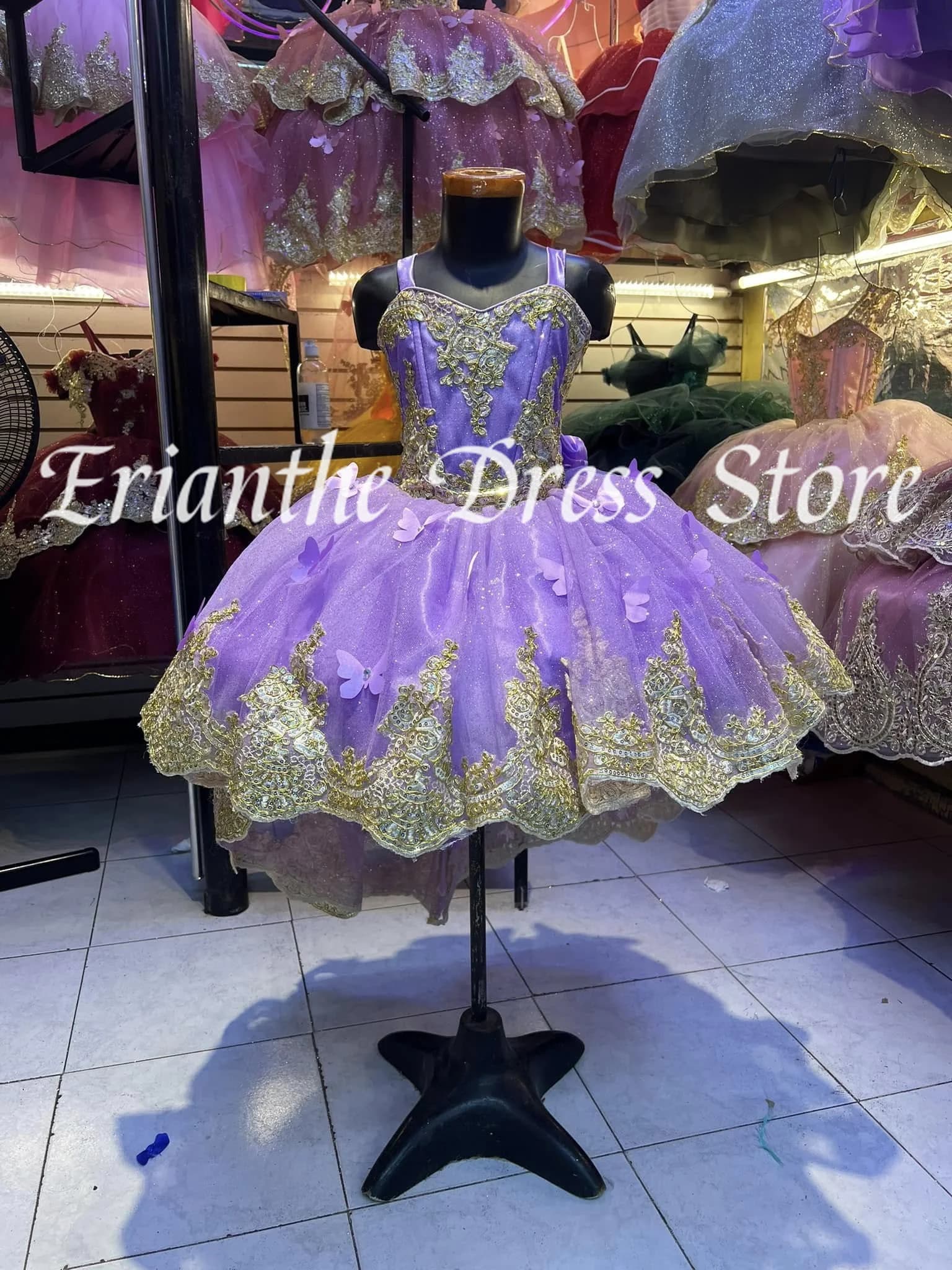 Abito da ragazza di fiore lilla per matrimonio Tulle Applique 3D Applique Puffy Festa di compleanno per bambini Abiti da ballo per prima comunione personalizzati