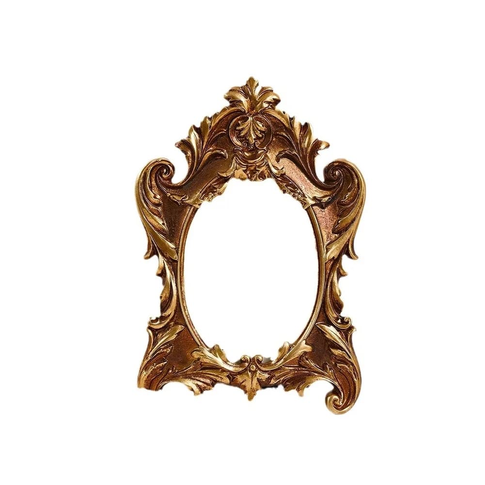 Traditional oval frame with golden finish, artistic decorations and robust structure for exposure of 10x15 cm photos.