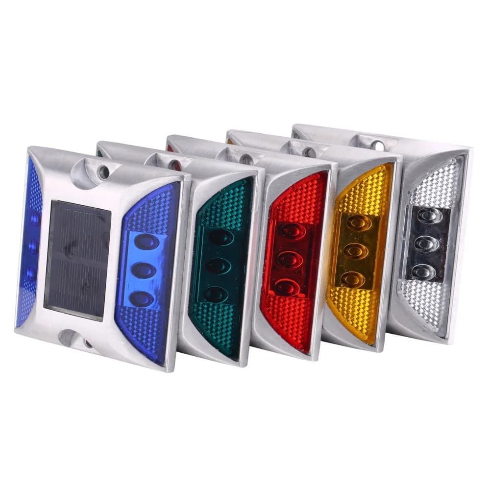 Luci di posizione a terra a energia solare a LED Impermeabile Vialetto Strada Autostrada Lampada a punta Giardino esterno Flash Avvertimento Luce da percorso Nuovo