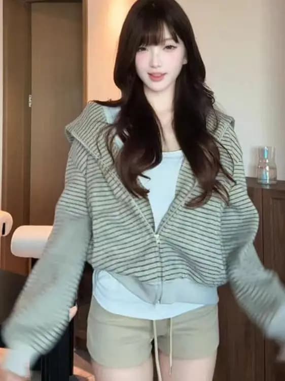 Lazy Style Striped Hoodie Women's Loose Casual Sweatshirt Short Outerwear Top Fall Winter Fashion High-End Feeling