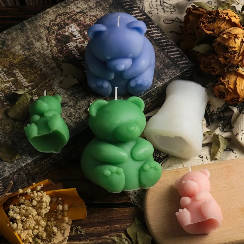 Stampo per realizzare candele a forma di orsacchiotto seduto 3D Orso paffuto Bevanda estiva Vassoio di ghiaccio Regalo di compleanno Stampo in silicone per sapone da toilette per animali