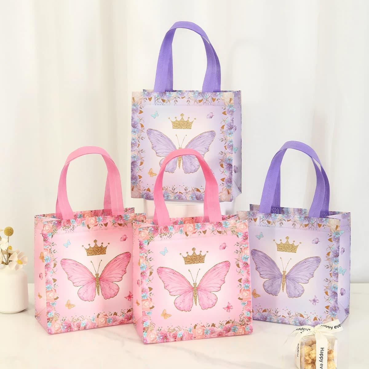 4pcs Mixed Butterfly Graphic Gift Bag, Modern Non-woven Fabric For Wedding, Butterfly Theme Birthday Party Favors Supplies