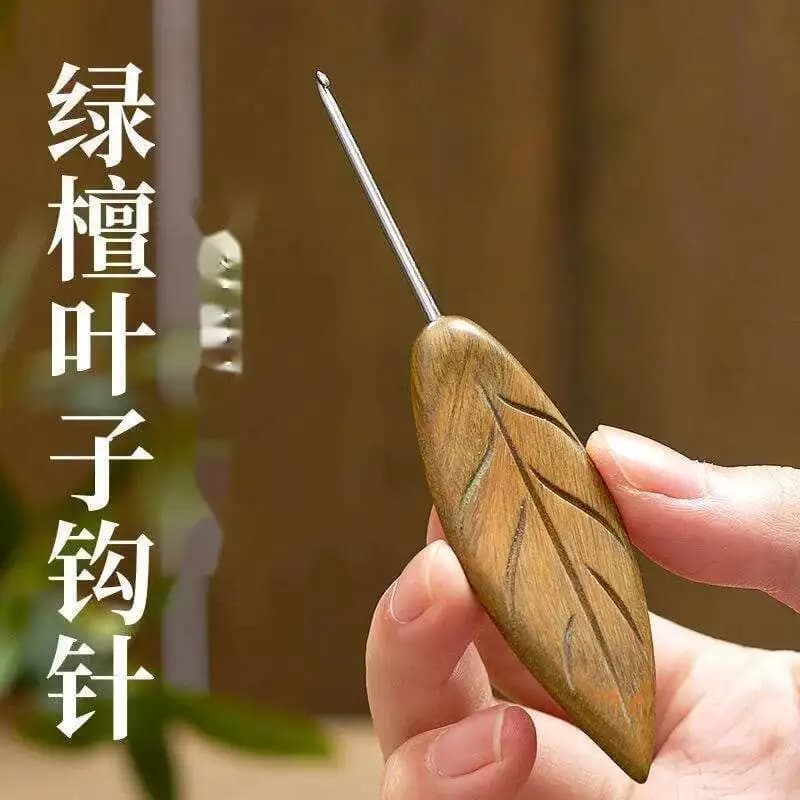 Manico in foglia di legno di sandalo verde Uncinetto Strumento per tessitura fai-da-te con ago in acciaio inossidabile lucidato a mano