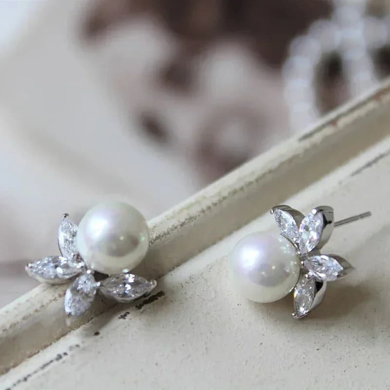 Orecchini a Perno Chic 2026 con Perle Finte e Zirconia Cubica per Donne, Gioielli Femminili Alla Moda in Argento