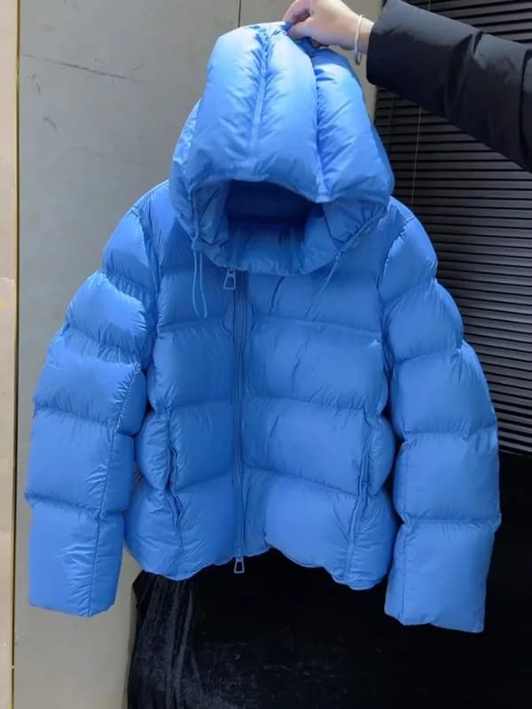 Giacca Imbottita Blu con Cappuccio, Inverno 2025, Stile Coreano alla Moda, Versatile, Spessa, Trendy, Manica Lunga con Chiusura a Zip