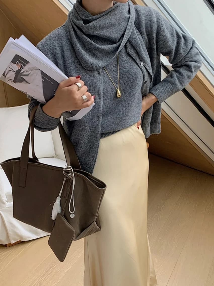 Alien Kitty Chic Long-sleeved sweaters with Quotidiano Women's scarf New 2026 Cardigan thin knitted winter delicate Women's office coats