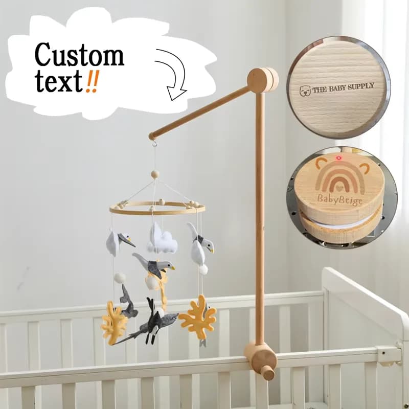 Mobile per culla con sonaglio per neonati da 0 a 12 mesi, personalizzazione gratuita, cartone animato, animali della foresta in feltro, campanello da letto, supporto in legno.