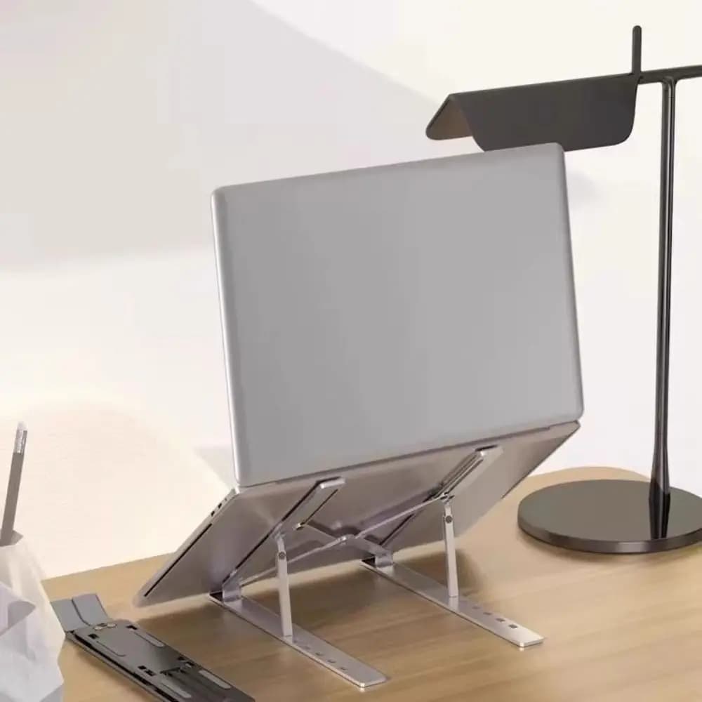 Supporto per Laptop in Lega di Alluminio Pieghevole, Rialzabile e Raffreddante, Base Antiscivolo per Notebook